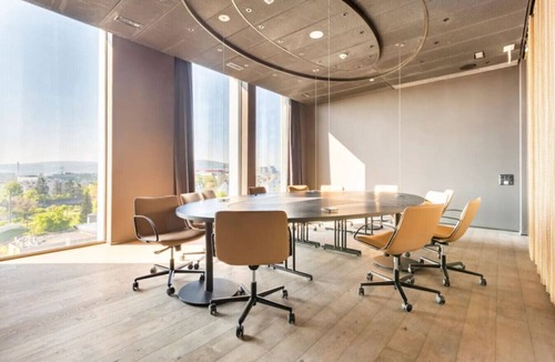 Glattbrugg Apartment | Optimum Apartment Wood Elegance