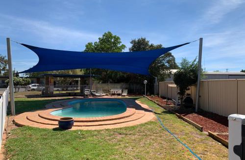 Gilgandra Hotel | Orana Windmill Motel