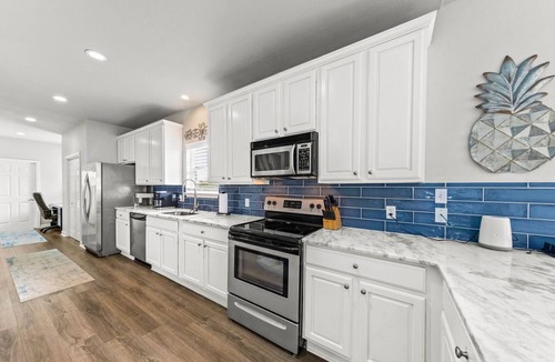 Orange Beach House | Orange Beach, 4 Master Suites, Deeded Beach Access, Walk to Beach & Marina