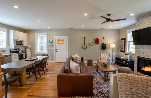 Woodfin Villa | Orange Blossom | Asheville Villa with Hot Tub