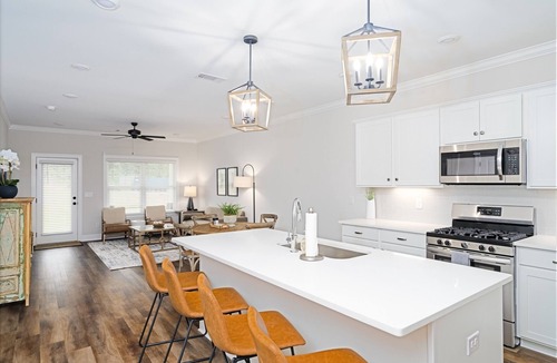 Auburn House | Orange & Blue Skies | 2 Bed, 2 Bath