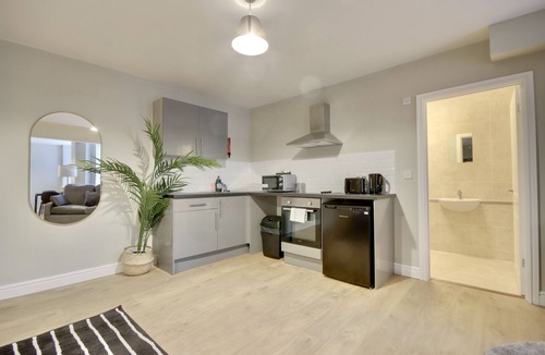 Locks Heath House | Orange Grove Hotel & Gardens