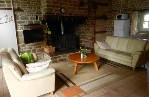 Saint-Pierre-la-Vieille House | Orbigny Vakantiewoningen