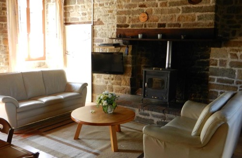 Saint-Pierre-la-Vieille House | Orbigny Vakantiewoningen