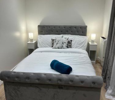 Horley Apartment | Orbit guest house