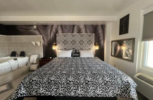 Somerset Hotel | Orbits Inn