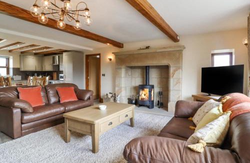 Fourstones Near Bentham House | Orcaber Farmhouse
