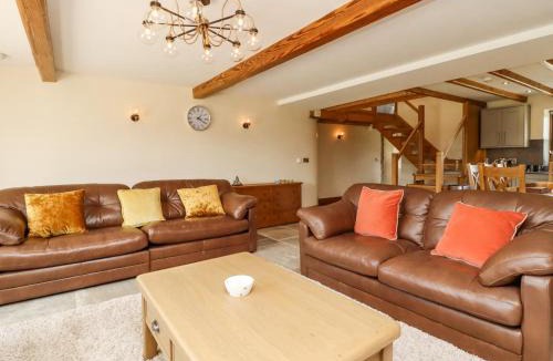 Fourstones Near Bentham House | Orcaber Farmhouse