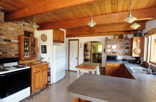 Olga House | Orcas charm @ Cherry Hill