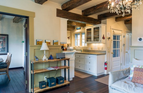 Eastsound Cottage | Orcas Island, Crescent Beach Cottage #252