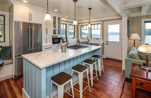 Eastsound House | Orcas Island, Juniper House #212