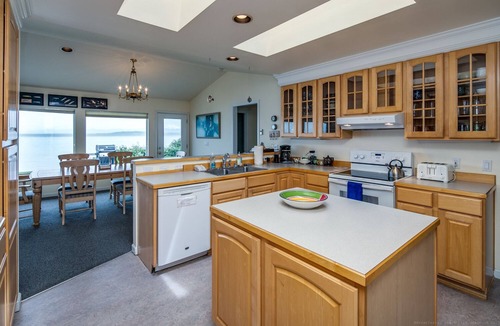 Eastsound House | Orcas Island, Mt. Baker Beach House, #289