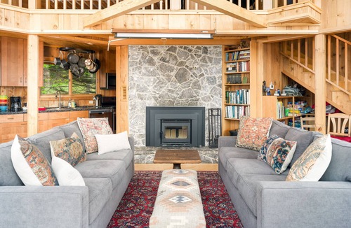 Eastsound House | Orcas Island, Panorama Point #214