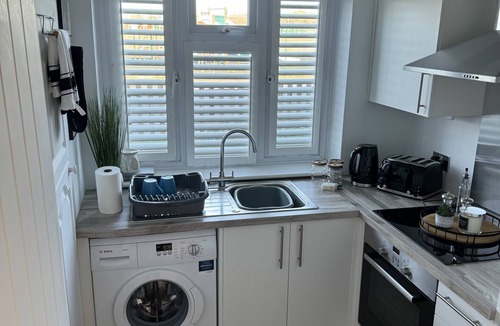 Great Baddow Apartment | Orchard Apartment by Stays Accommodation