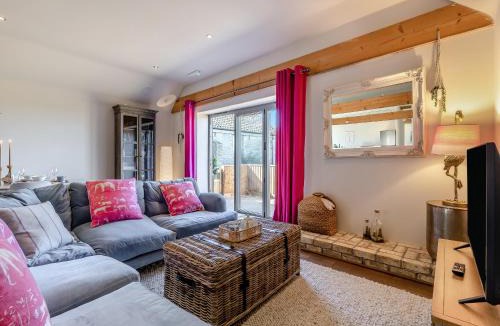 Thurlton House | Orchard Barn