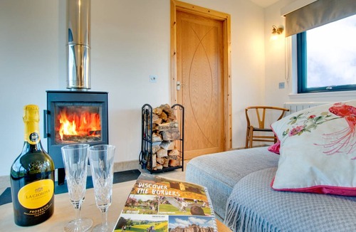 Kelso Cottage | Orchard Hideaway