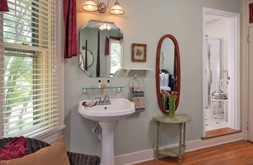 Lovingston Bed & Breakfast | Orchard House B&B