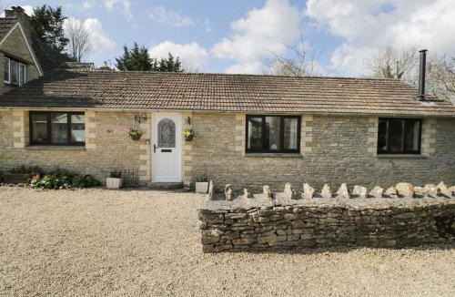 Malmesbury House | Orchard House Cottage