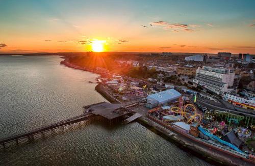 Rochford House | Orchard House - Uk48580