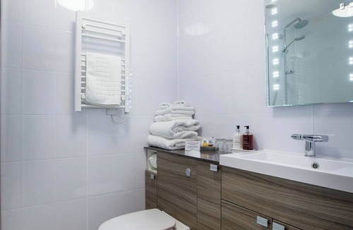 Folkton Hotel | Orchard Lodge & Wolds Restaurant