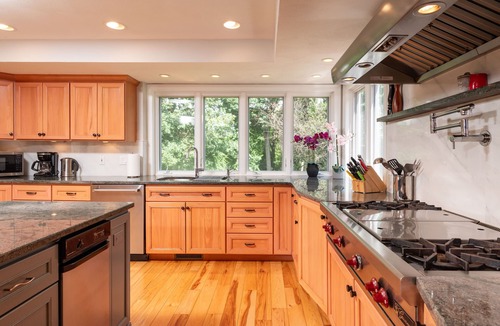Littleton House | Orchard Retreat