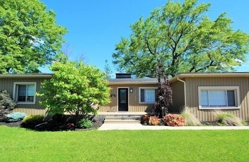 Fort Erie House | Orchard Shores - Fabulous Fort Erie Find!