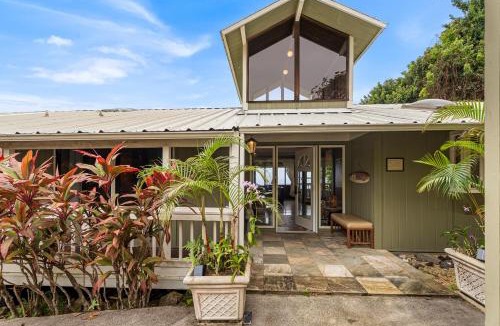 Holualoa House | Orchid Hale