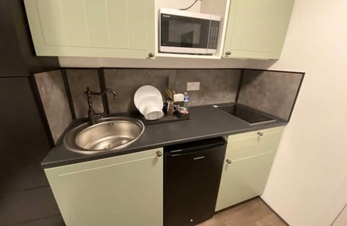 Openshaw House | Orchid luxury studio bungalow !