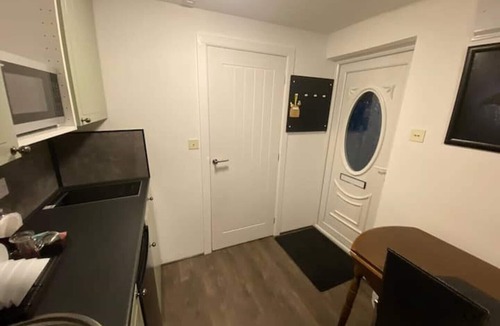 Openshaw House | Orchid luxury studio bungalow !