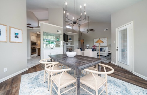 Lake Hamilton Condo | Orchid On The Water - w/Boat Slip On Lake Hamilton!