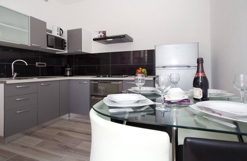 Spadici Apartment | Orchid Spadici/Apartment Orchid Spadici