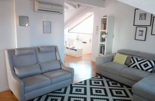 Canobbio Apartment | Orchidee House: La tua casa a Lugano