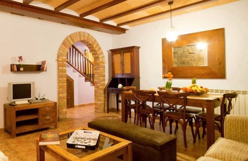 Puertolas Cottage | Ordesa Houses - Lavender House