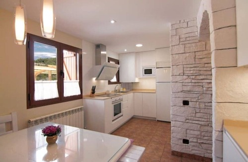 Puertolas Cottage | Ordesa Houses - Oak House