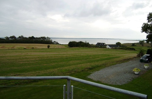 Ronbjerg House | Ørding/Øster Assels. Charming holiday house w/view over the fjord.