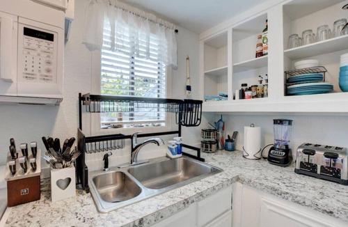 Port Orford House | Oregon Coast Cottage Getaway!