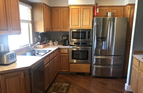 Warrenton House | Oregon Coast Lake House.