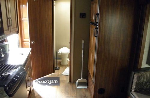 Charleston House | Oregon Coast South Slough Frontage