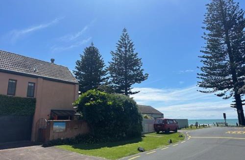 Orewa Apartment | Orewa Beachside