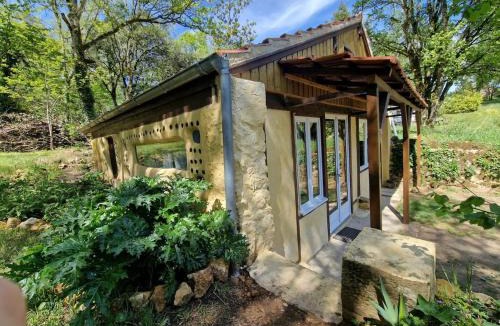 Payrignac House | Organic and artistic home