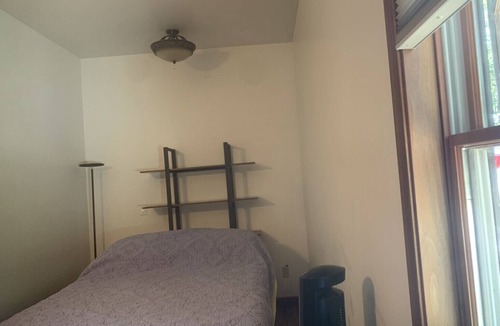 Jacksonville Apartment | Organic Cannabis Farm on Applegate River