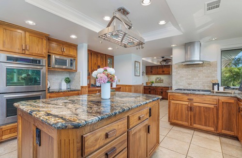 Temecula House | Organic Family Farm Vacation Experience