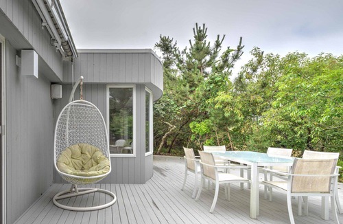 Beach Hampton House | Organic-Modern Style home with private pool, open-floor plan, grand back...