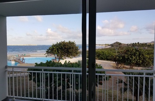 Orient Bay Apartment | Orient Bay Beach Studio, Full Ocean View, Balcony, King Bed, Sofa, Kitchen