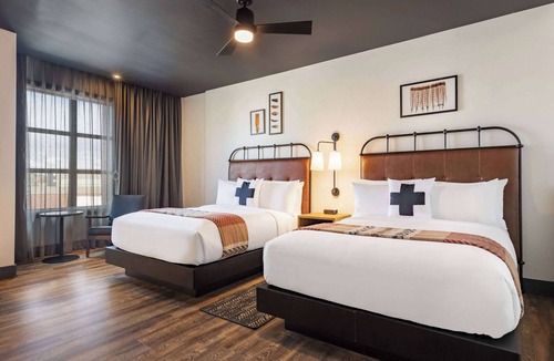 West Central Westminster Hotel | Origin Westminster a Wyndham Hotel
