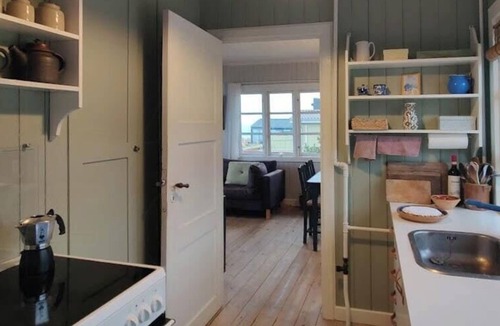 Nyborg House | Original holiday home from 1932 by the water