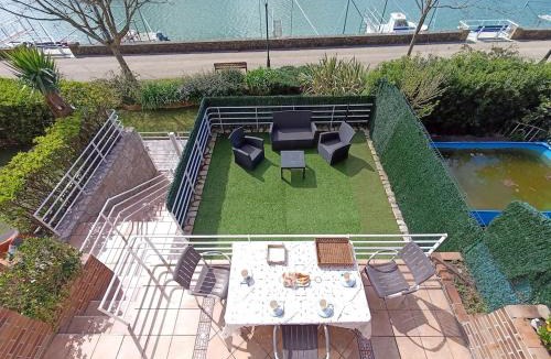 Orio House | ORIO CONFORT Adosado con terrazas -garaje-