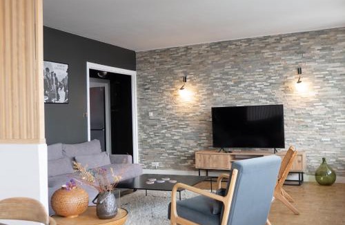 La Madeleine Apartment | Orléans proche bord de Loire - Appartement 2 chambres avec grand balcon - Le Panoramique Orléanais