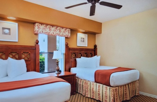 Florida Central Atlantic Coast Resort | Orlando 2BR Resort Villa Sleeps 8 Pools,Spa-Full Kitchen Near Disney-Universal