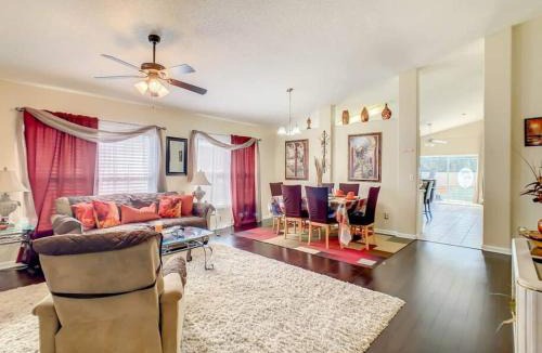 Weston Hills House | Orlando area escape pool, game room & hot tub